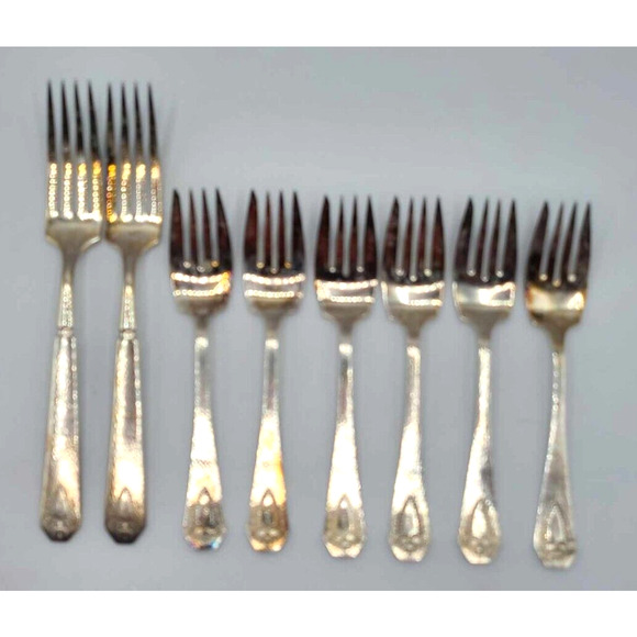 Antique 24pc Rogers Bros XS Triple Silver Plated Monogrammed A Heraldic Flatware - Picture 9 of 14